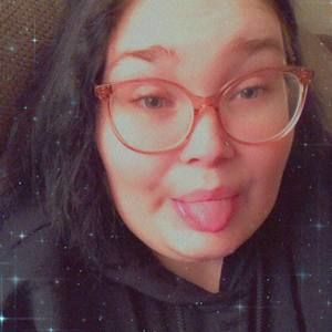 Meet your Posher, Abbie